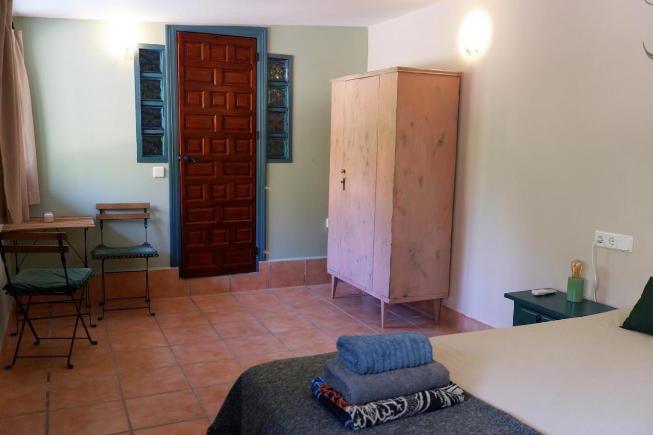 Vegan Guesthouse Finca Pereila 코인 외부 사진